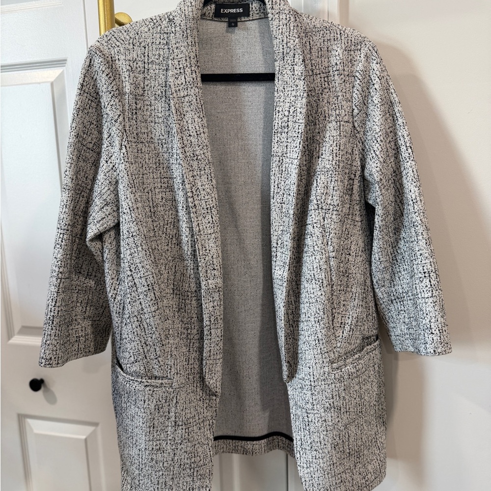 Express Black and White Textured Blazer